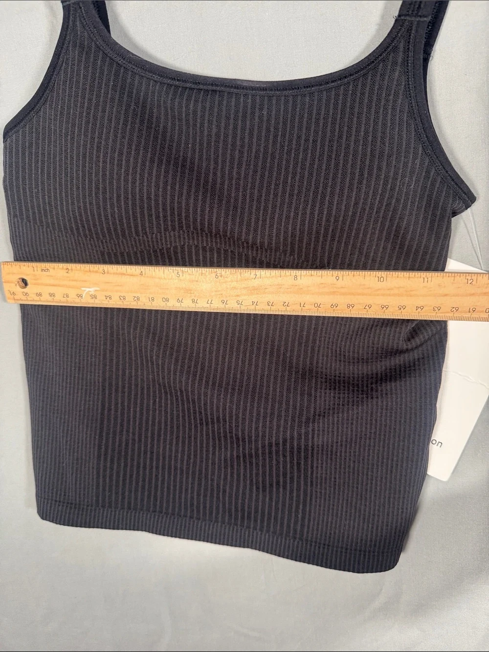 Lululemon NWT Ebb to Street Scoop-Neck Cropped Tank Top Black Bra B/C Size 4 - Picture 7 of 7